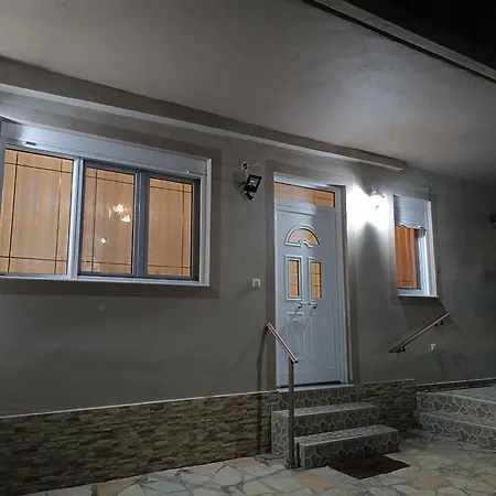 Ps House - Ps Apartment Amfiklia